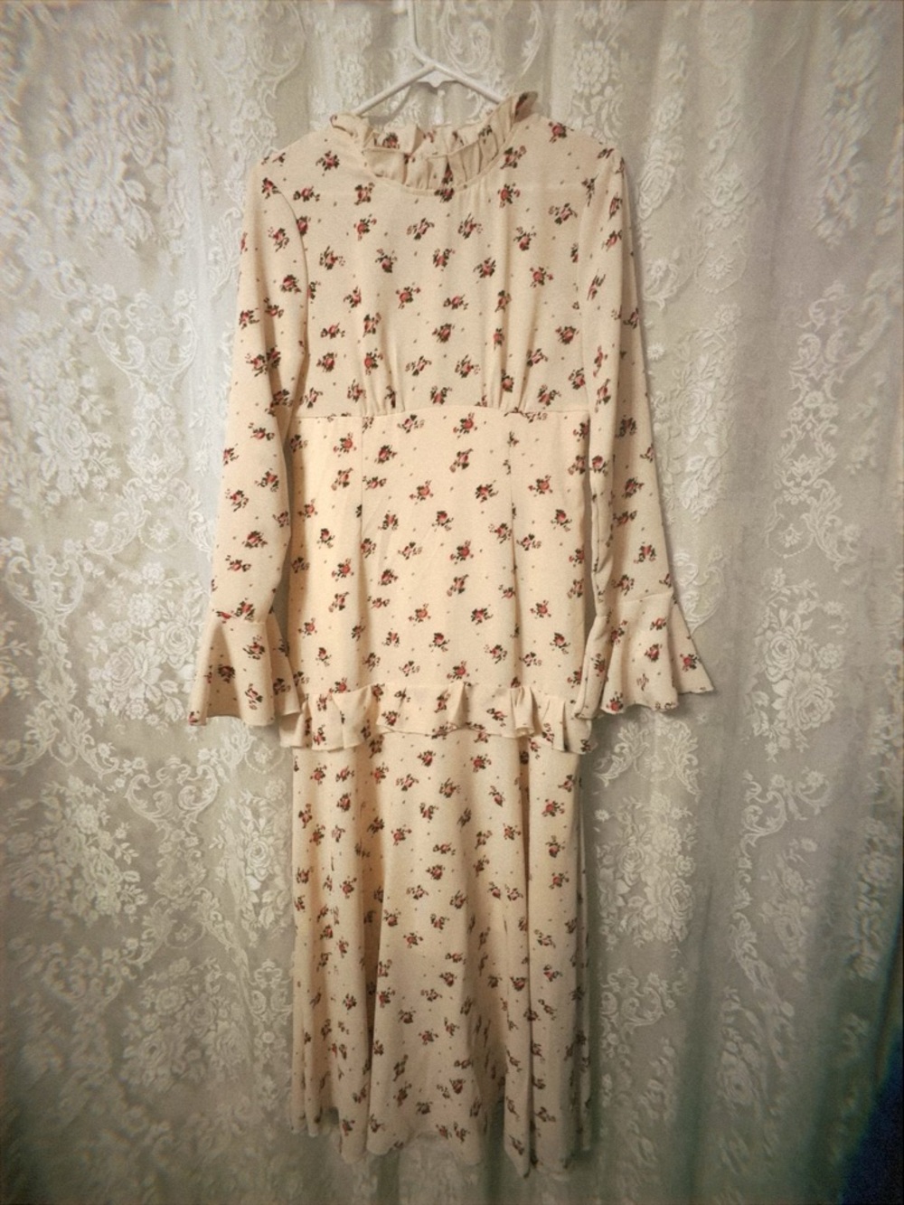 SHEIN Cream Floral Long Sleeve Ruffle Midi Dress
